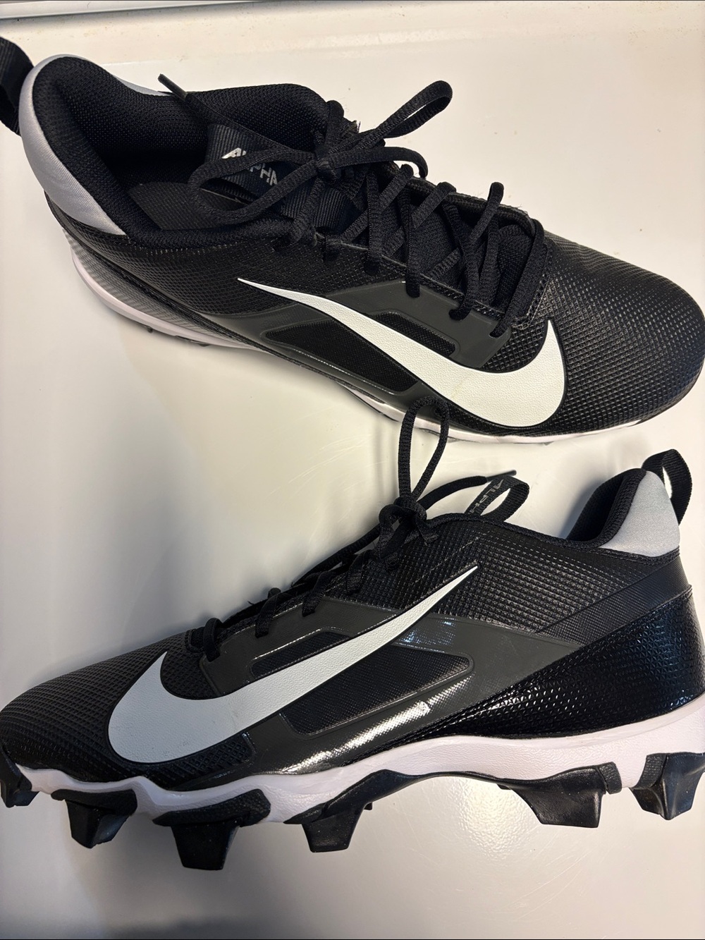 Nike Black and White Men's Baseball Cleats
